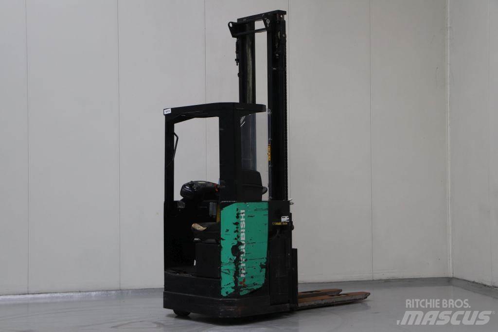 Mitsubishi SBS15NI Staplare