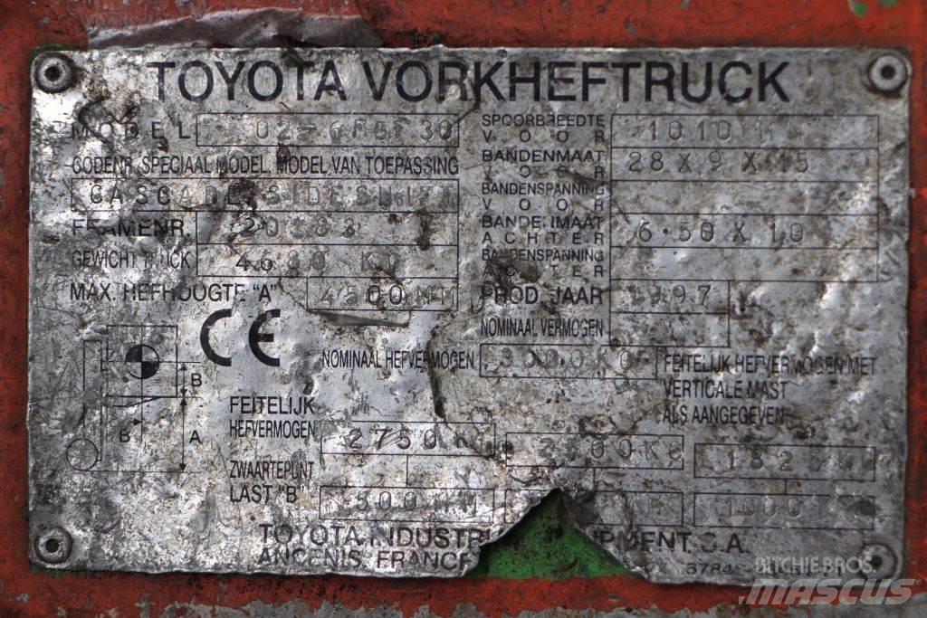 Toyota 02-6FGF30 Gasolmotviktstruckar