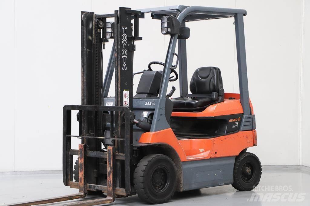Toyota 7FB15 Elmotviktstruckar