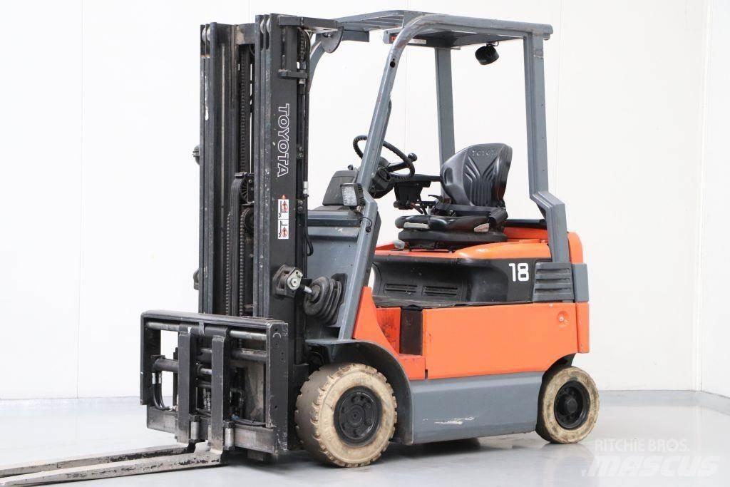 Toyota 7FBMF18 Elmotviktstruckar