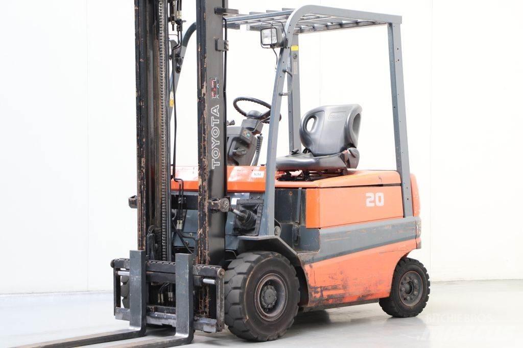 Toyota FBMF20 Elmotviktstruckar