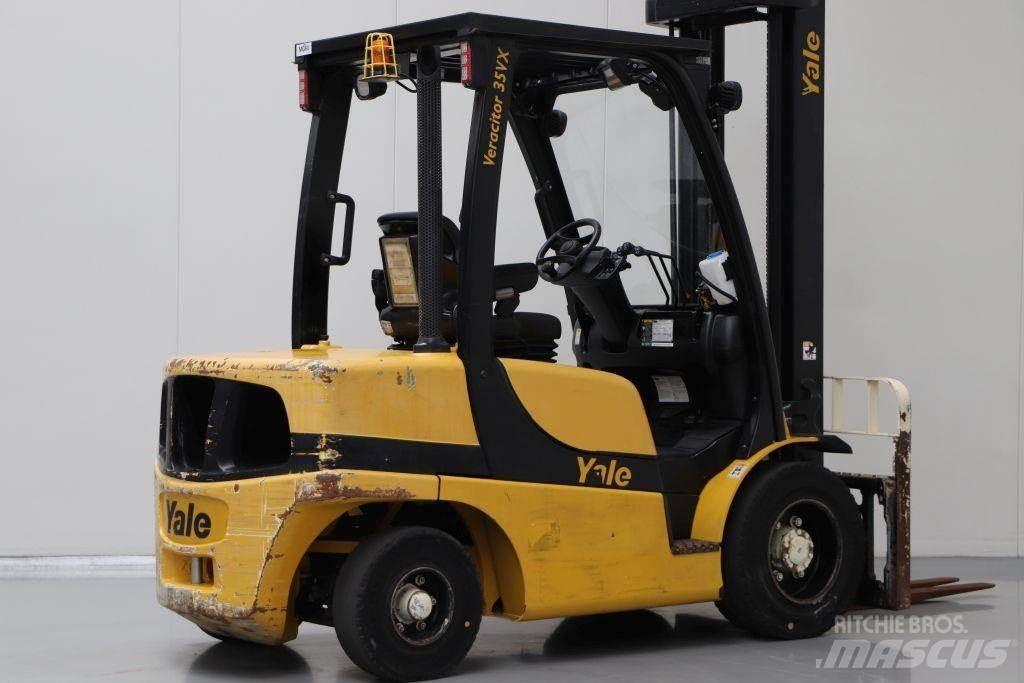 Yale GDP35VX Dieselmotviktstruckar
