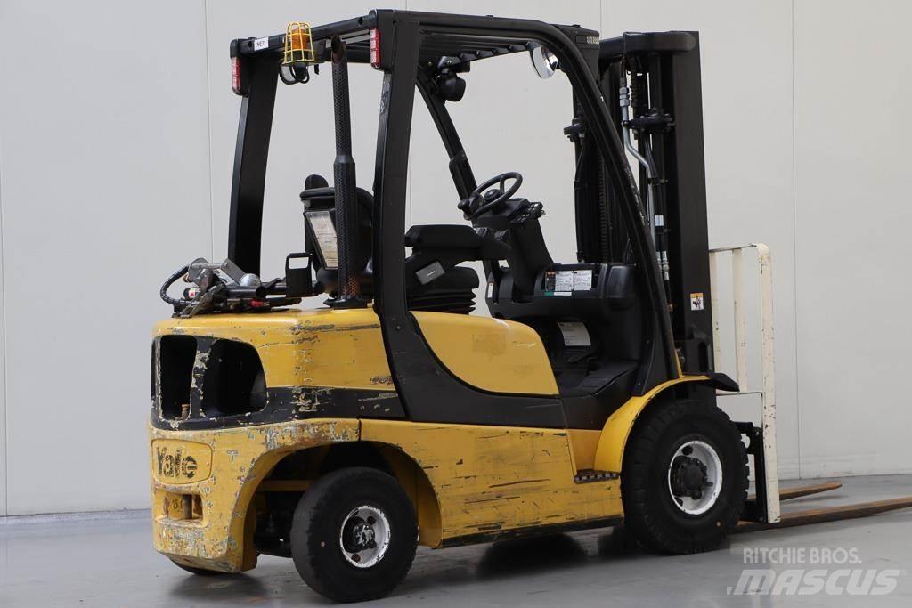 Yale GLP25VX Gasolmotviktstruckar