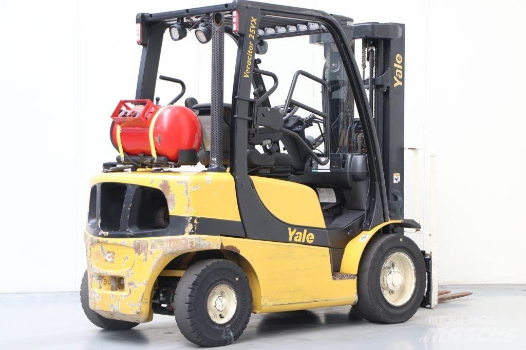 Yale GLP25VX Gasolmotviktstruckar