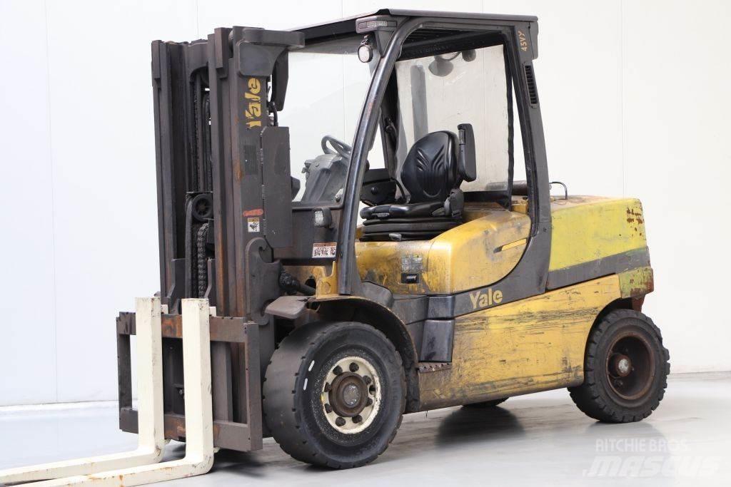 Yale GLP45VX6 Gasolmotviktstruckar