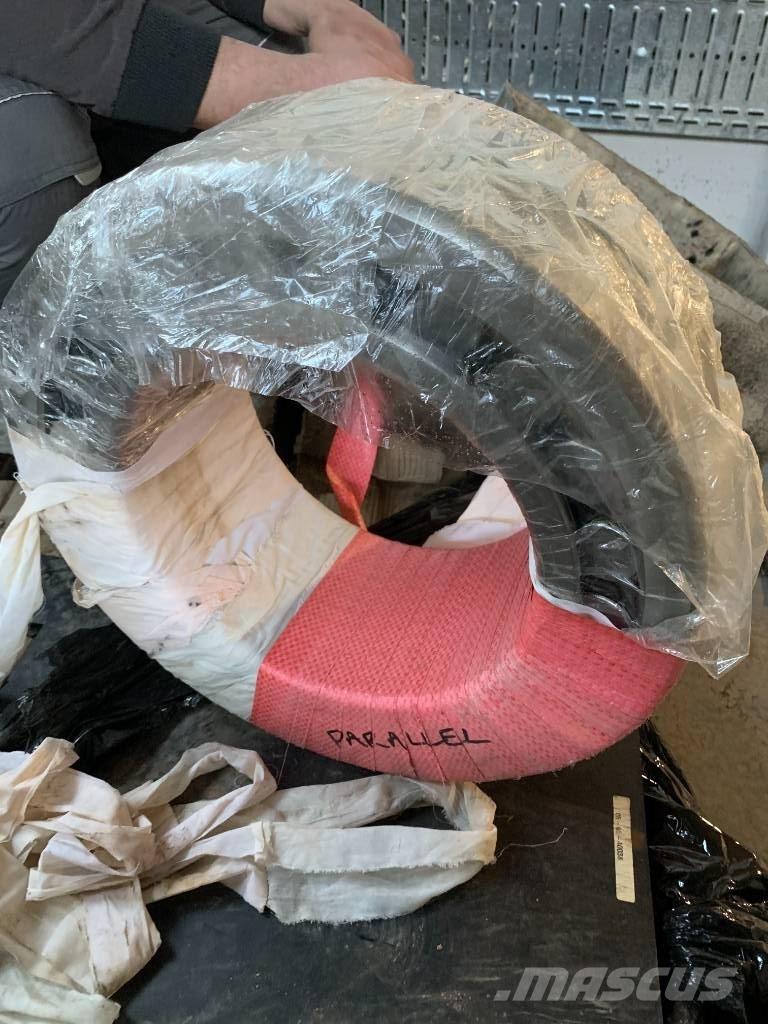  FSQ 24156 CA W33 C3 Hjulaxlar