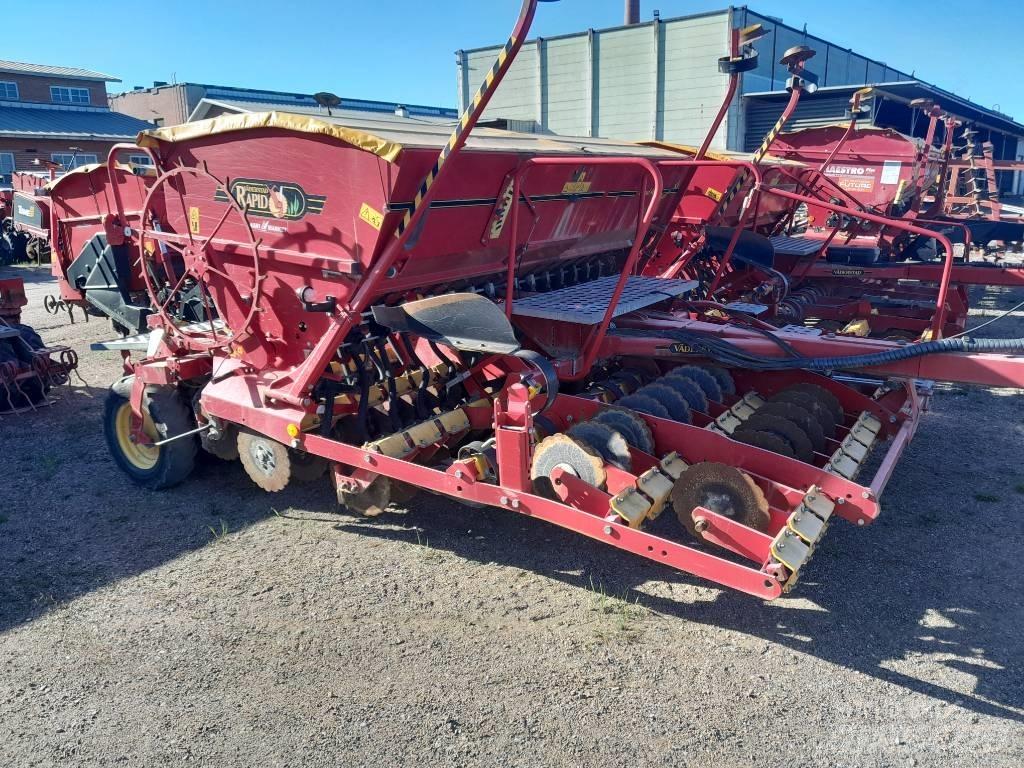 Väderstad Rapid 400 Kombisåmaskiner
