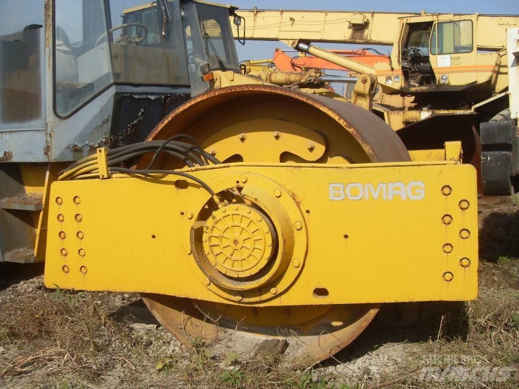 Bomag 217D Envalsvältar