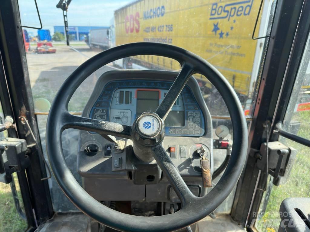New Holland G 210 Traktorer