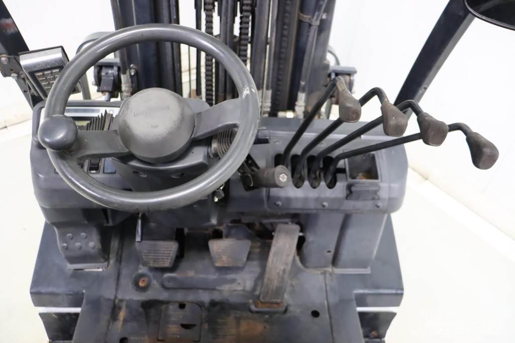 Nissan U1D2A20LQ Gasolmotviktstruckar