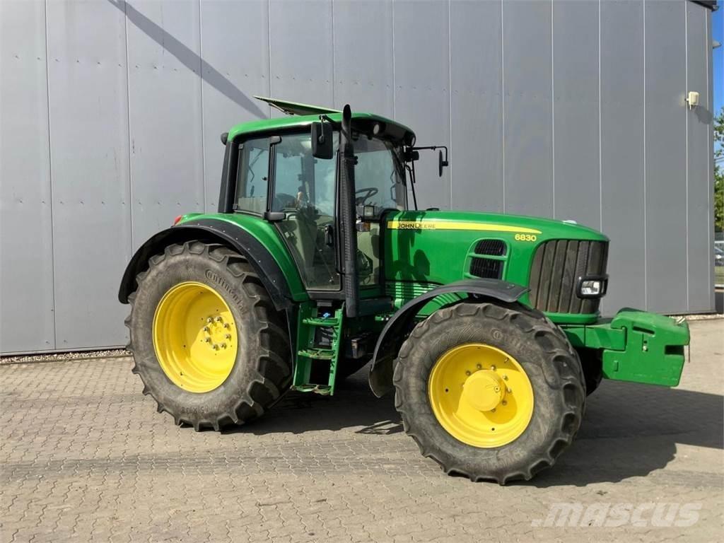 John Deere 6830 Traktorer