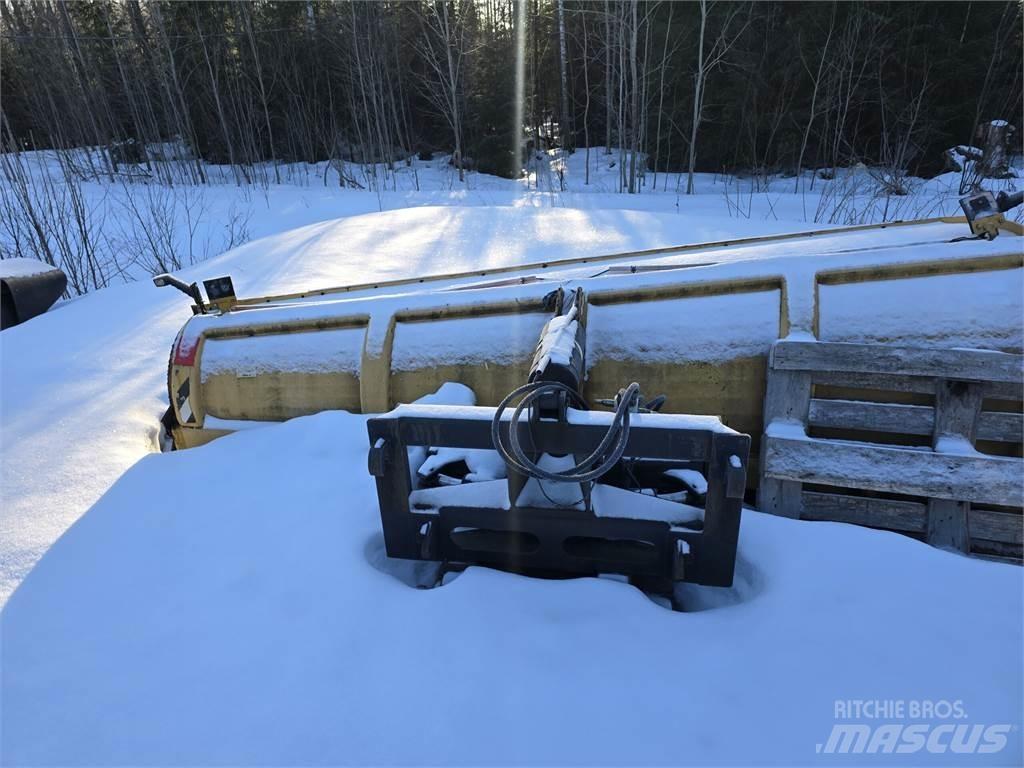 Rote 360 alueaura Snöblad och plogar