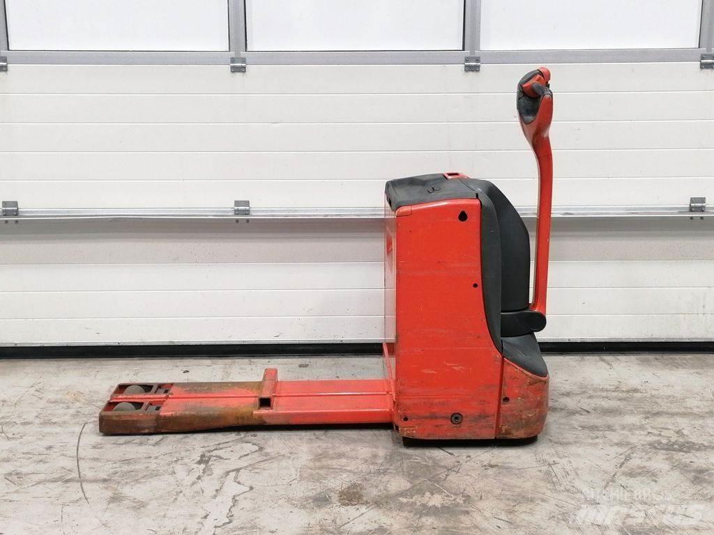 Linde T16 Låglyftare utan plattform