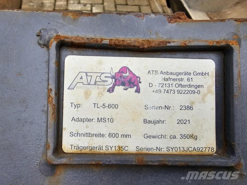 Sany SY135C Bandgrävare