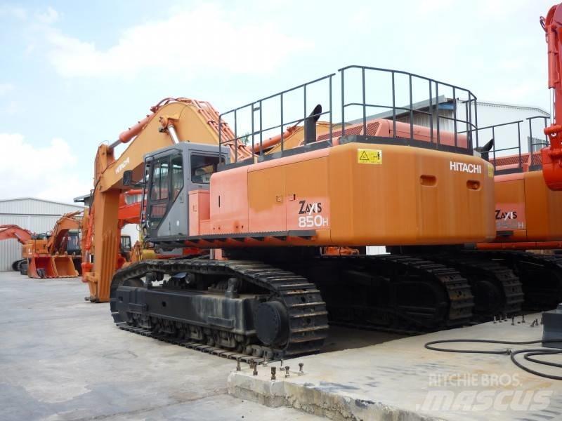 Hitachi ZX 850 H Bandgrävare