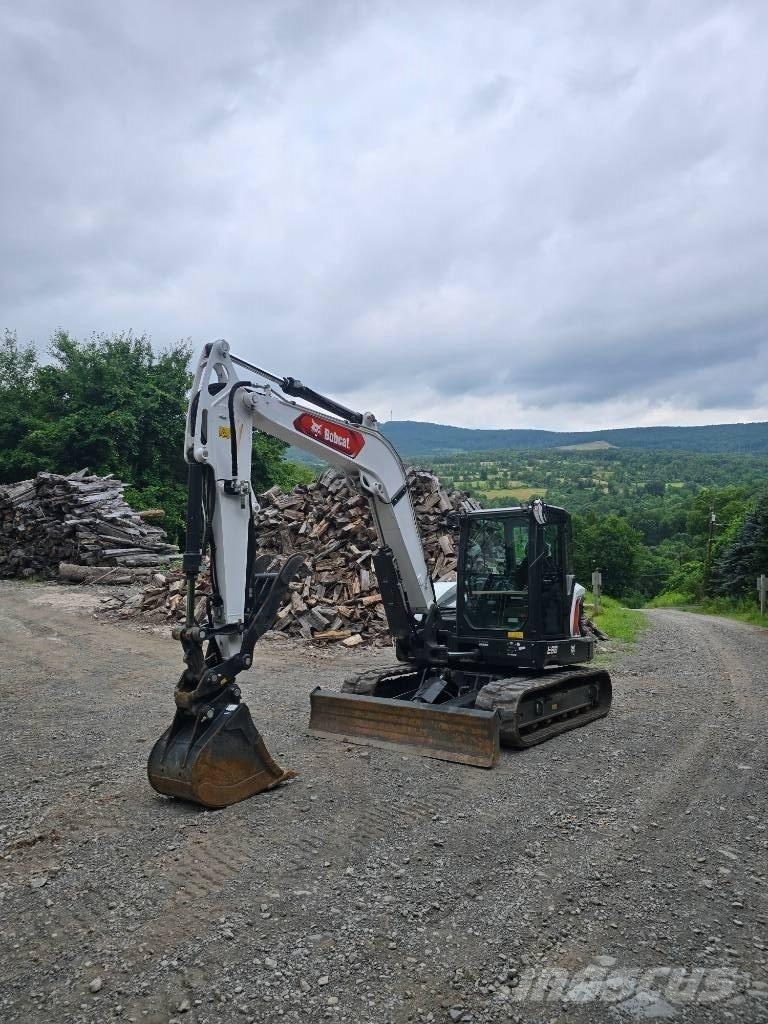 Bobcat E 88 R2 Bandgrävare