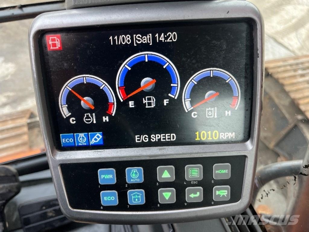 Doosan DX 225 LC-3 Bandgrävare