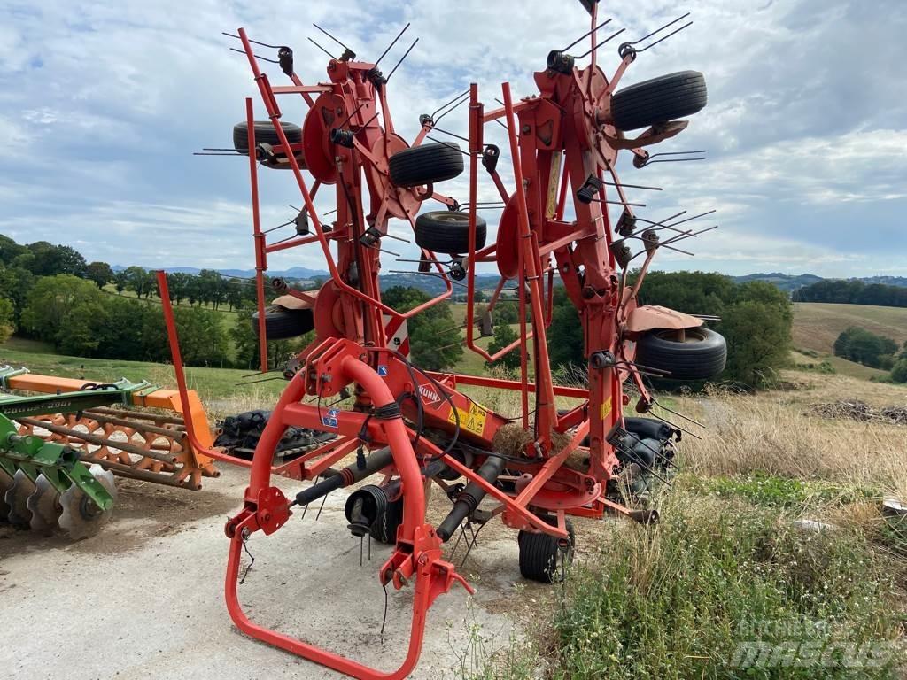 Kuhn GF8702 Vändare och luftare