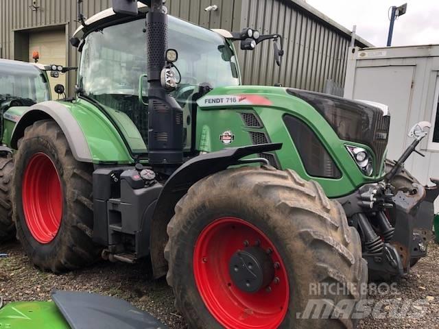 Fendt 716 Profi Plus Traktorer
