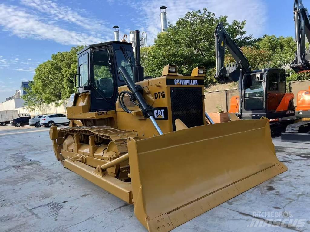 CAT D 7 G Väghyvlar