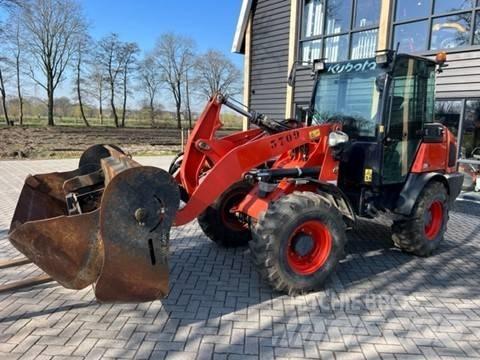 Kubota R 082 Hjullastare