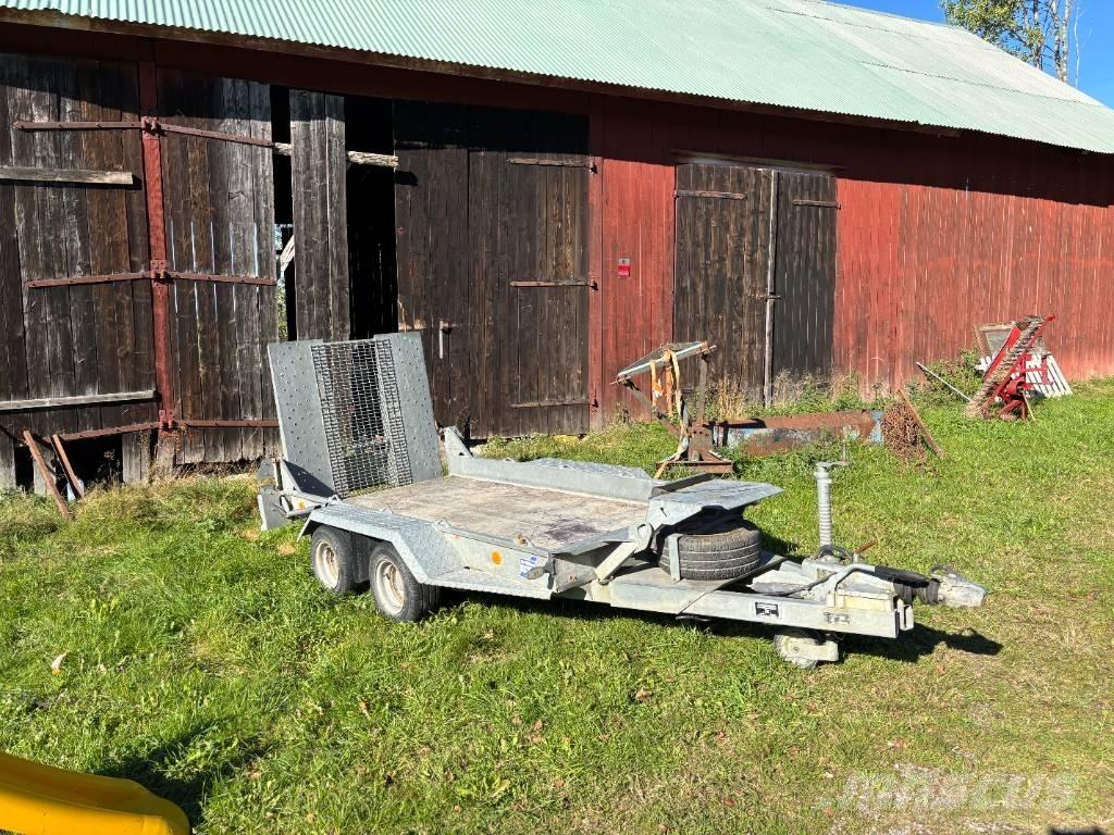 Ifor Williams 2 HB Maskintransporter