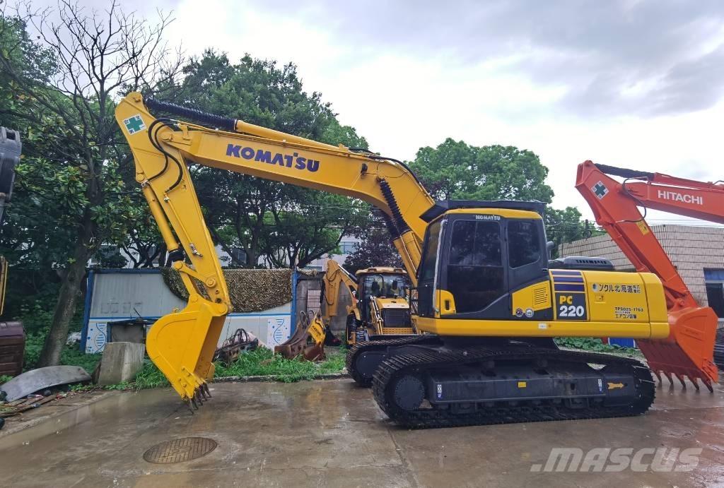 Komatsu PC 220-7 Bandgrävare