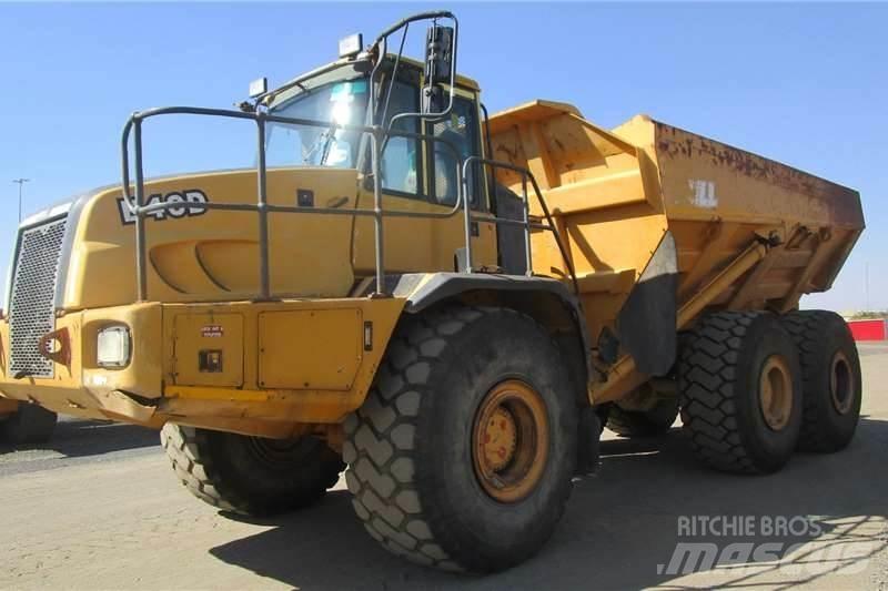 Bell B40D Midjestyrd dumper