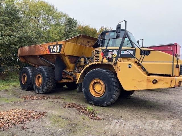 CAT 740 Midjestyrd dumper
