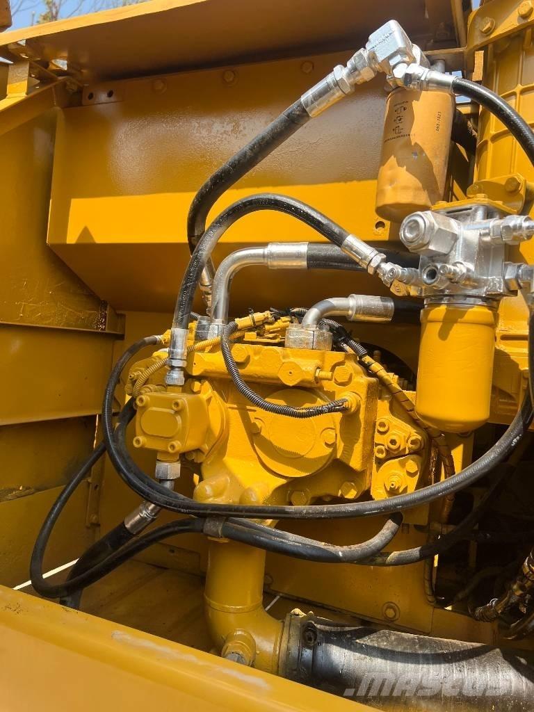 CAT 320C Bandgrävare
