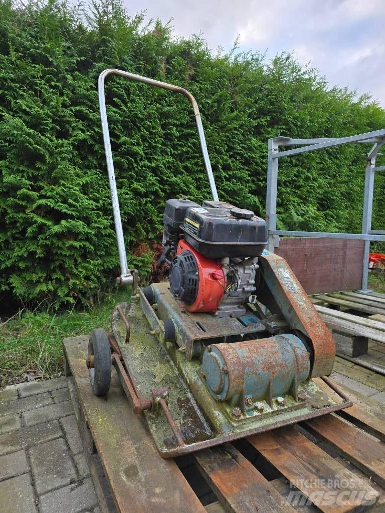  Errut 2 ton Markvibratorer