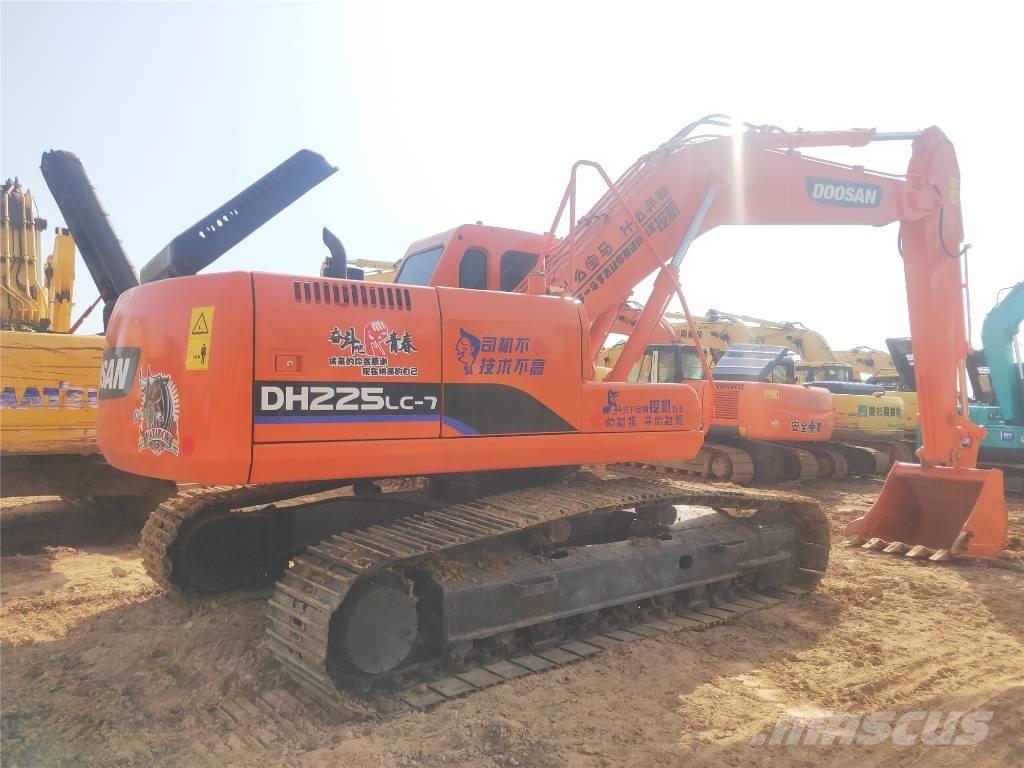 Doosan DH225LC-7 Bandgrävare