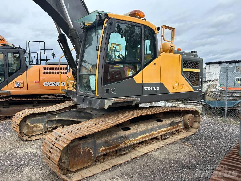 Volvo EC 250 EL Bandgrävare