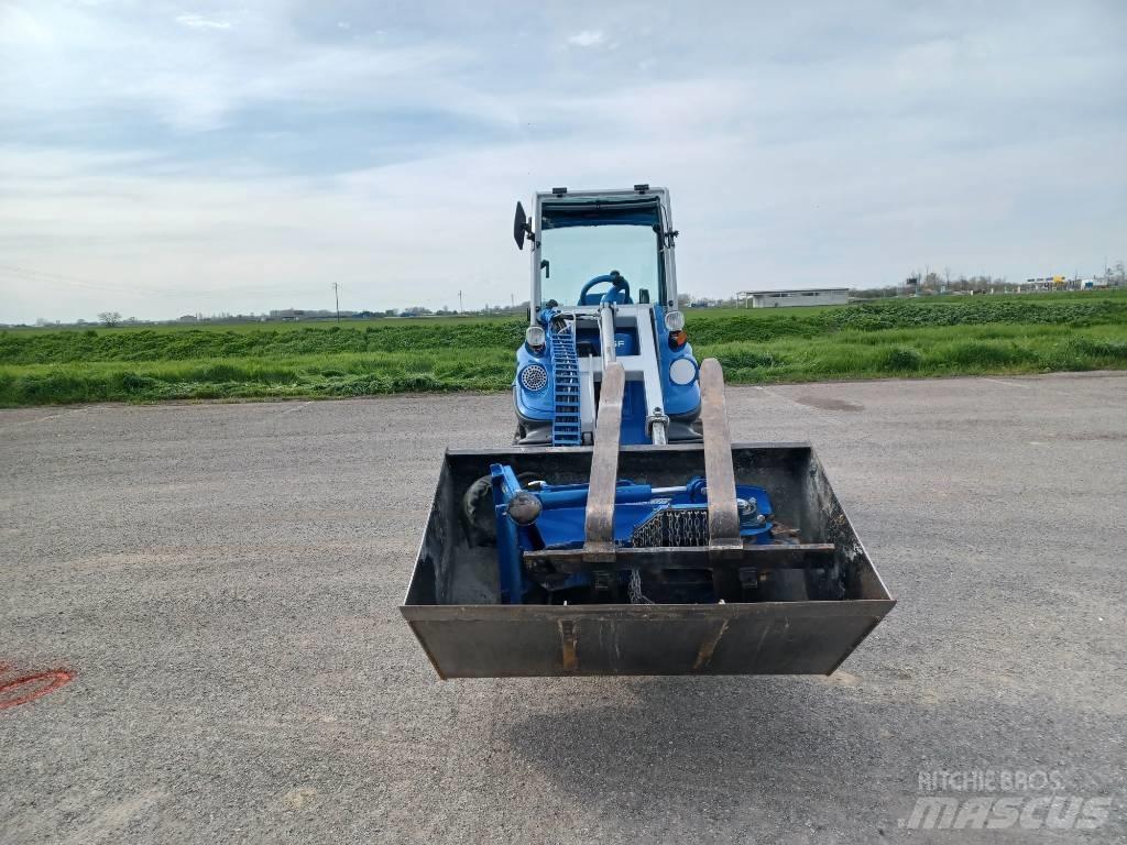 Multione SL840 4WD Kompaktlastare