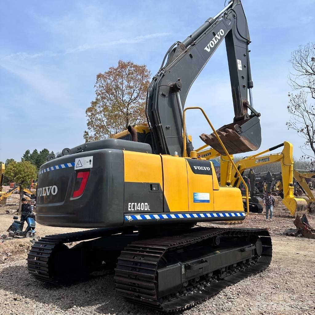 Volvo EC 140 DL Bandgrävare