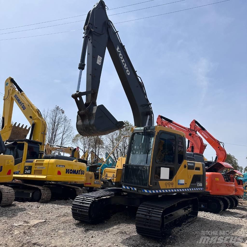 Volvo EC 140 DL Bandgrävare