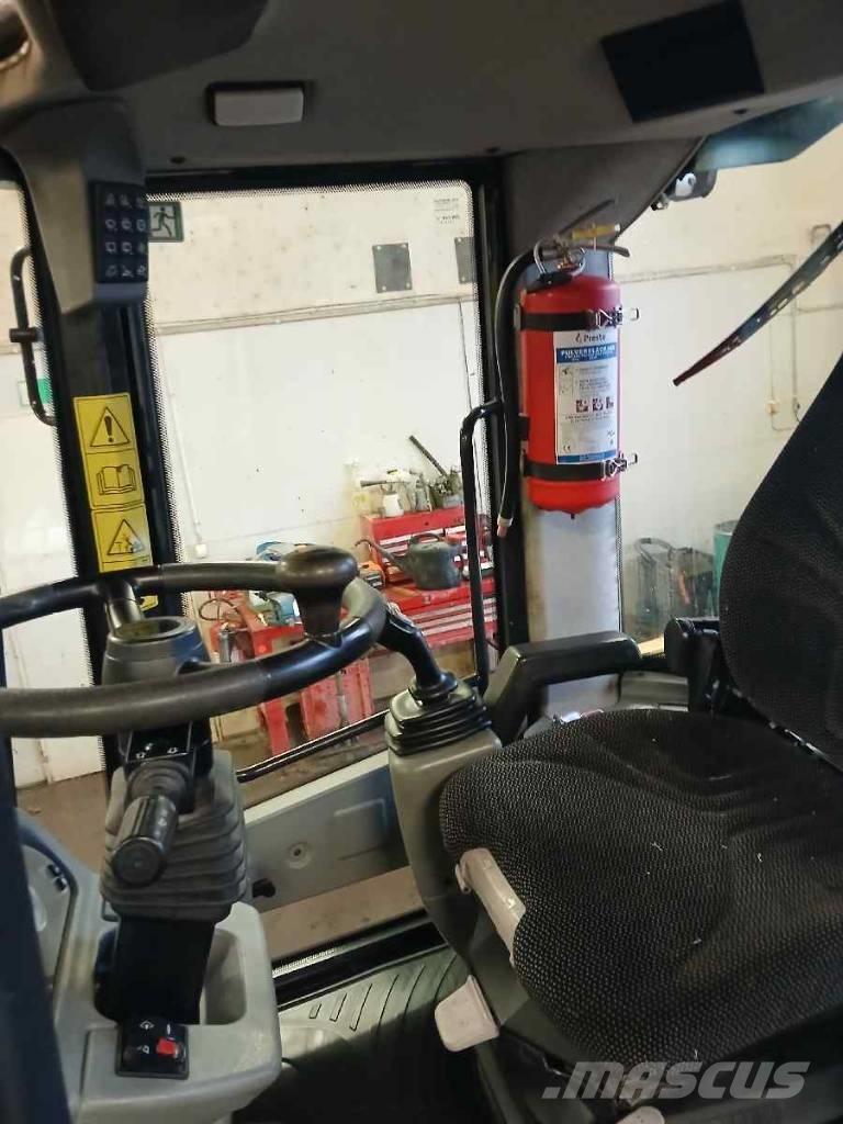 Yanmar V80-5 Kompaktlastare