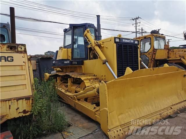 Komatsu D85-21 Bandschaktare