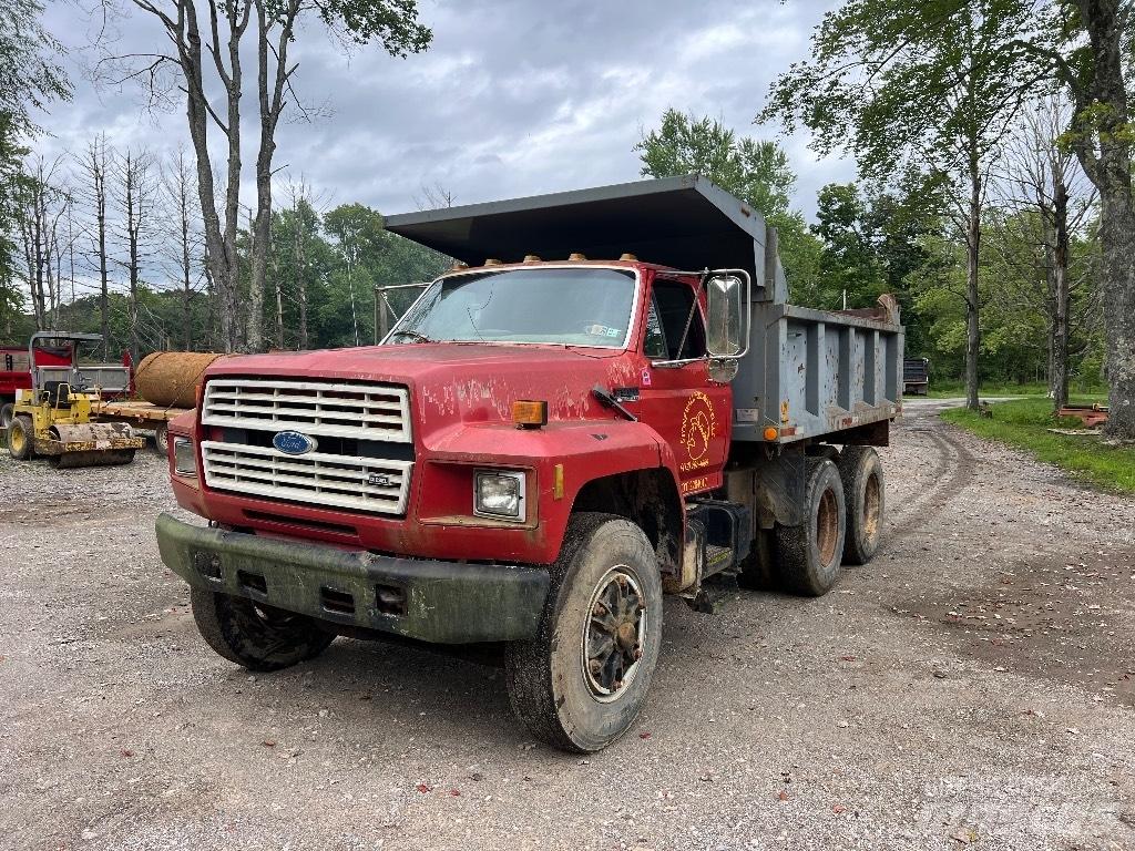 Ford F900 Tippbilar