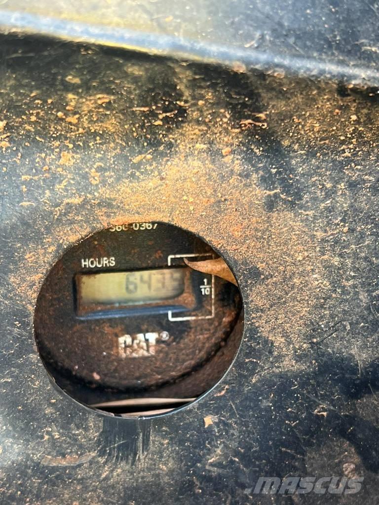 CAT 304 C CR Minigrävare < 7t