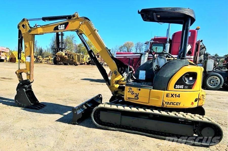 CAT 304 C CR Minigrävare < 7t