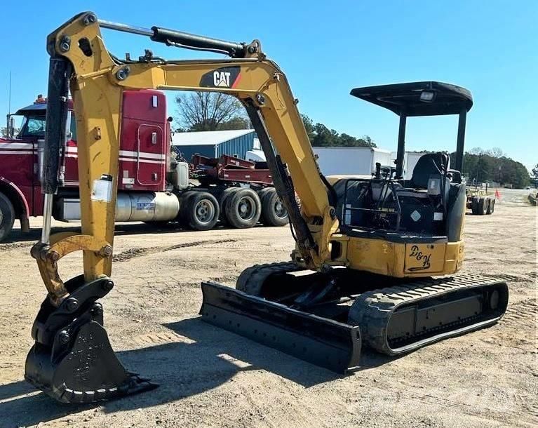 CAT 304 C CR Minigrävare < 7t
