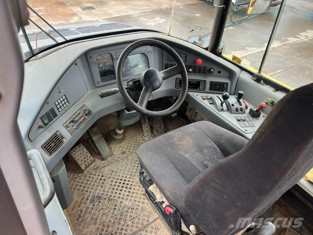 Volvo A 30 D Midjestyrd dumper