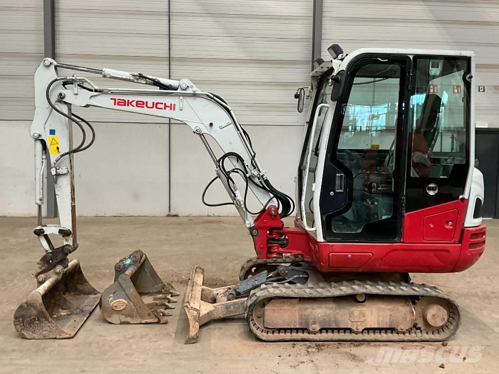 Takeuchi TB 230 Minigrävare < 7t