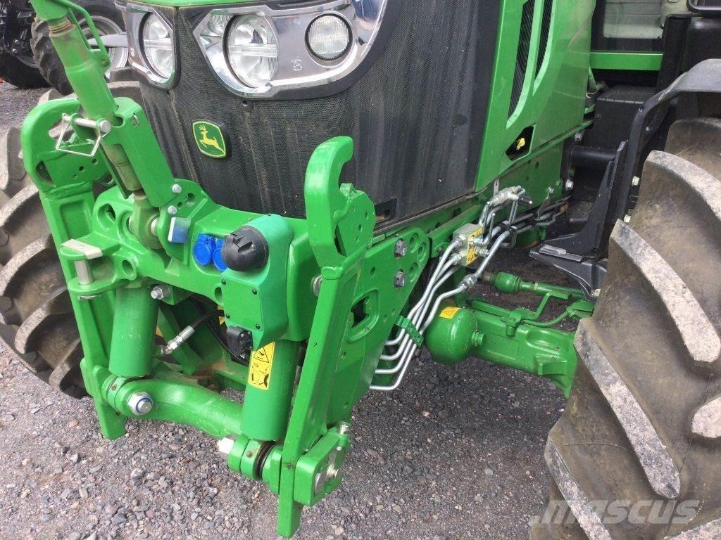 John Deere 6120 M Traktorer