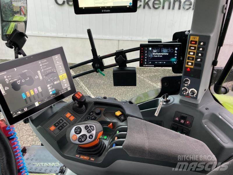 CLAAS AXION 870 Traktorer