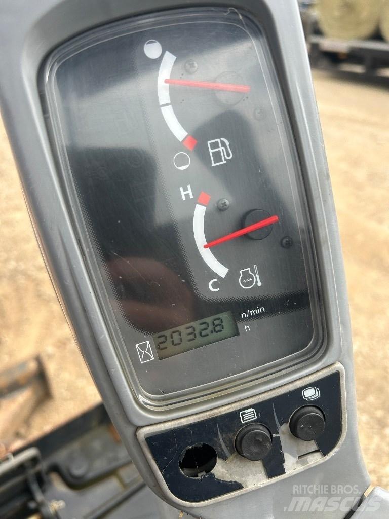 Kubota KX 015-4 Minigrävare < 7t
