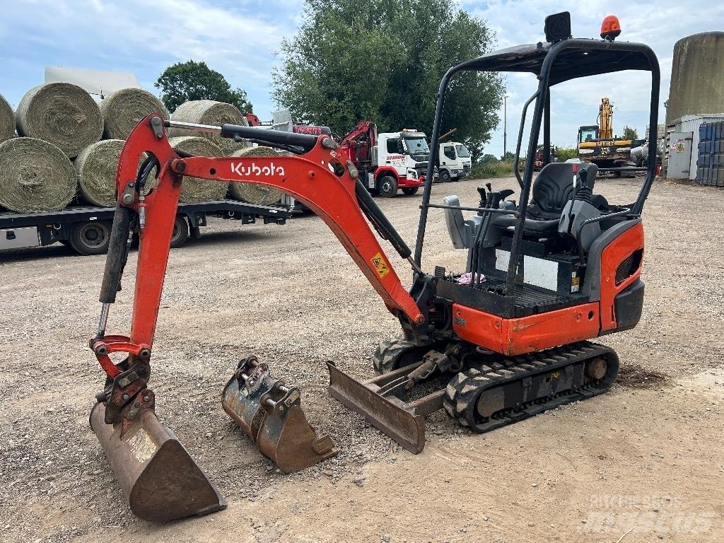 Kubota KX 015-4 Minigrävare < 7t