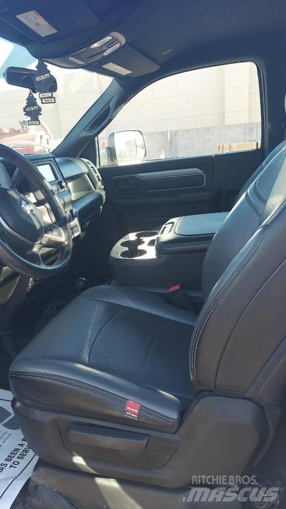 RAM 5500 Flakbilar