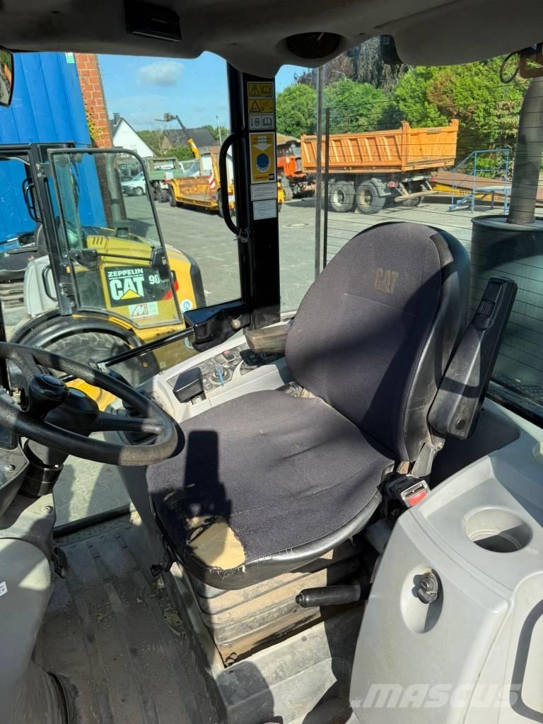 CAT 908 H 2 Hjullastare
